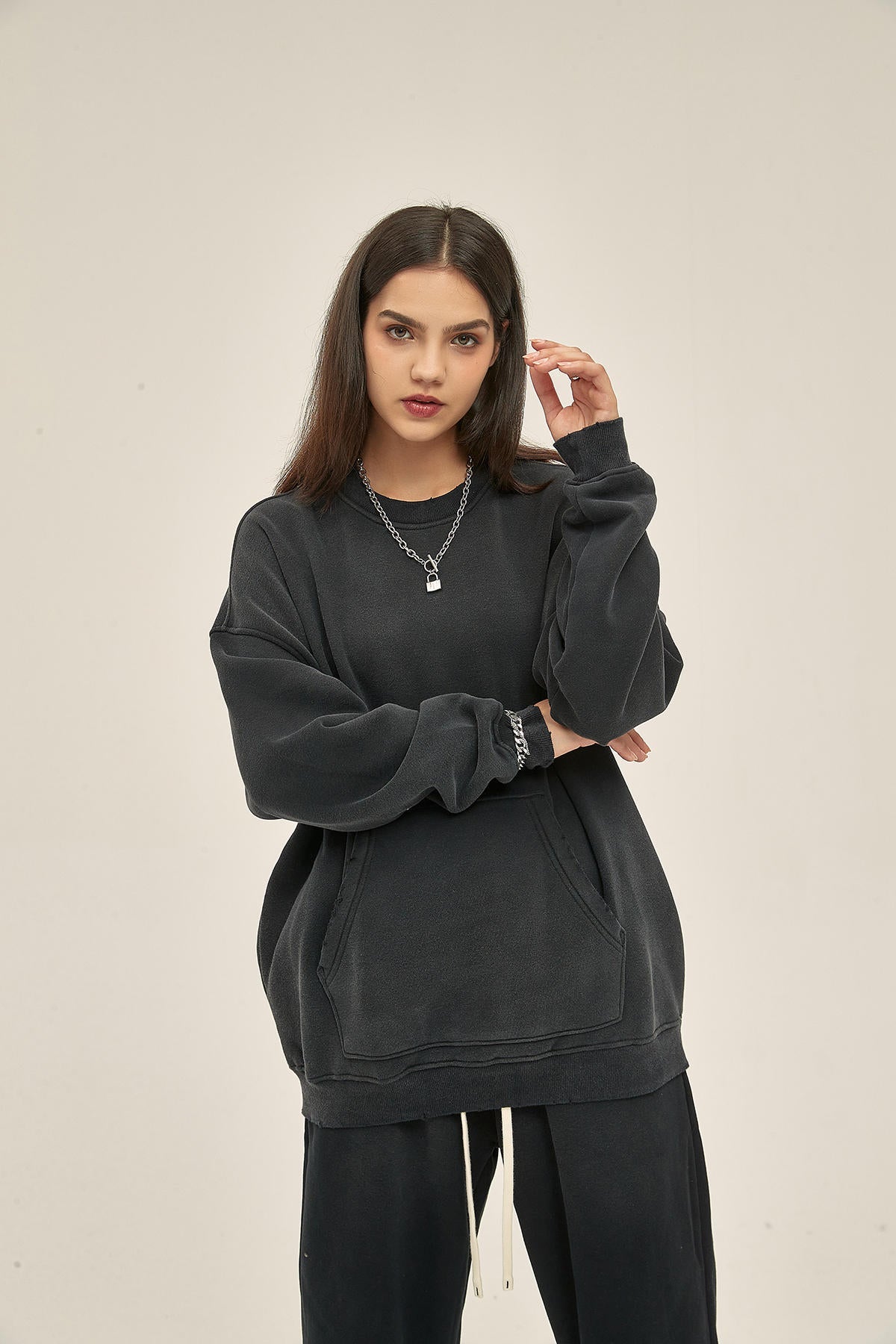 360G Dyed Distressed Women Sweatshirt