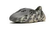 YEEZY FOAM RUNNER MXT "Moon Gray"